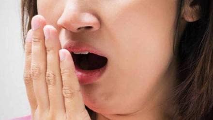 Stop Bad Breath Naturally