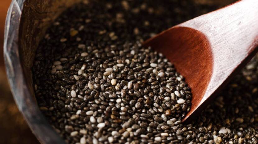 benefits of drinking beetroot and chia seeds juice
