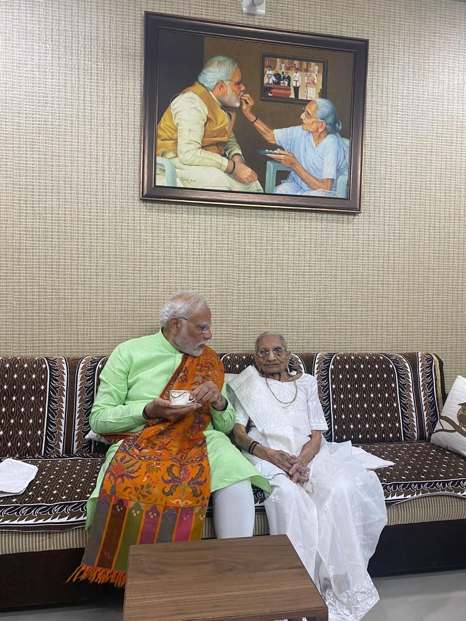 Prime Minister Narendra Modi Education Details