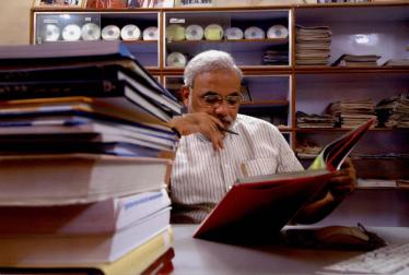 Prime Minister Narendra Modi Education Details