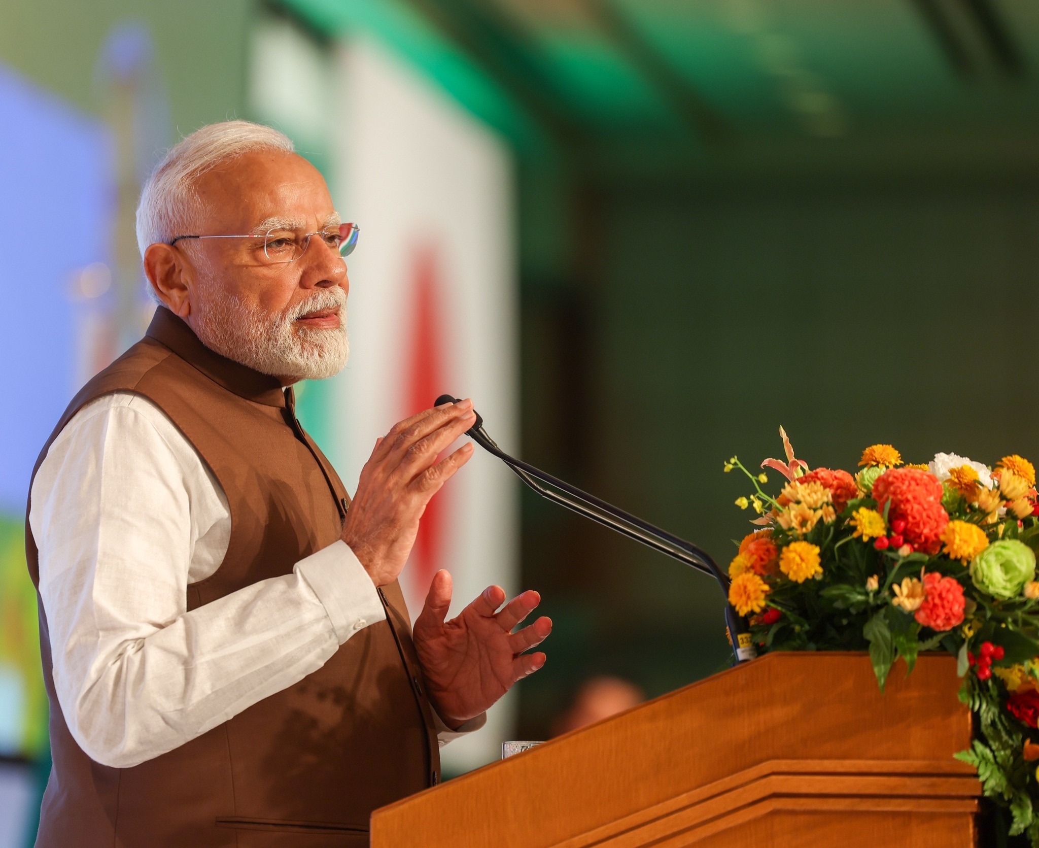Prime Minister Narendra Modi Education Details