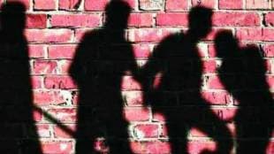 Kothrud Pune Burglars attack youth