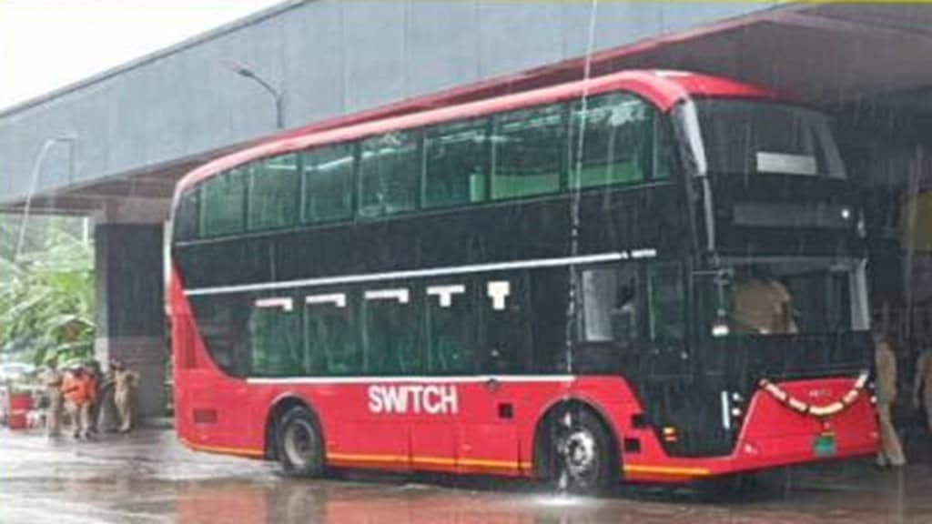 Pune double-decker bus, PMP double-decker bus test, Hinjewadi traffic solution, Kharadi bus route, Magarpatta bus service,