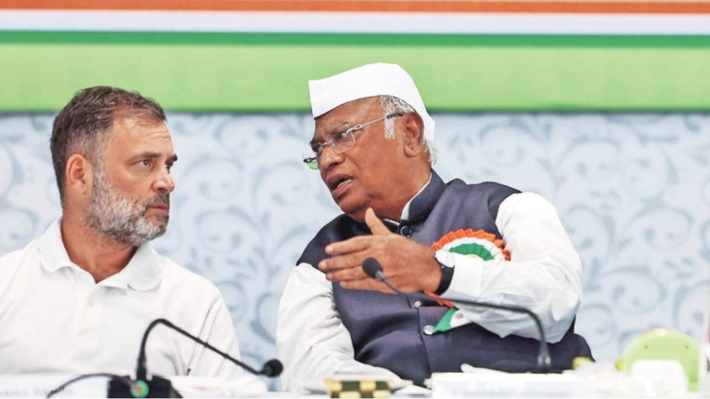 Rahul Gandhi accuses Modi government election fraud in Bihar Congress meeting