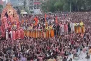 Ganesh Visarjan 2025 Anant Chaturdashi immersion of Lalbaugcha Raja in Mumbai Pune Nashik Live Updates