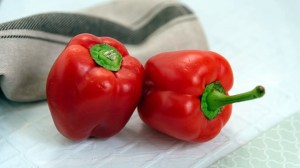 Healthy Living: लाल शिमला मिरची खाल्ल्याने होतात ‘हे’ आरोग्यदायी फायदे?