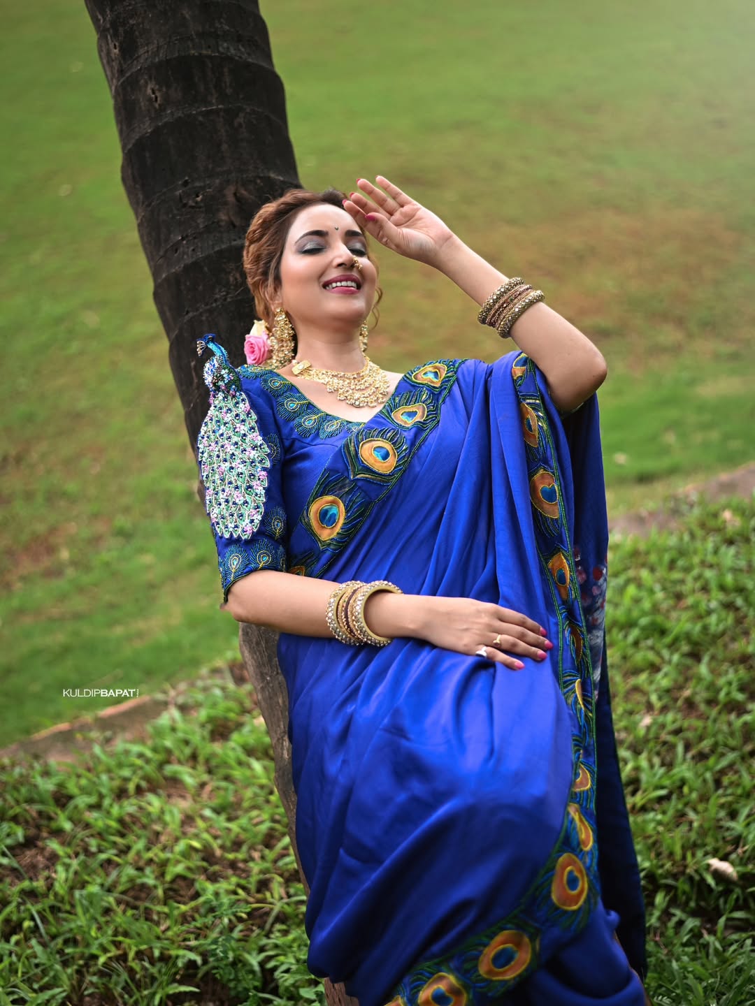 Rupali Bhosle Blue Saree Peacock Blouse Look