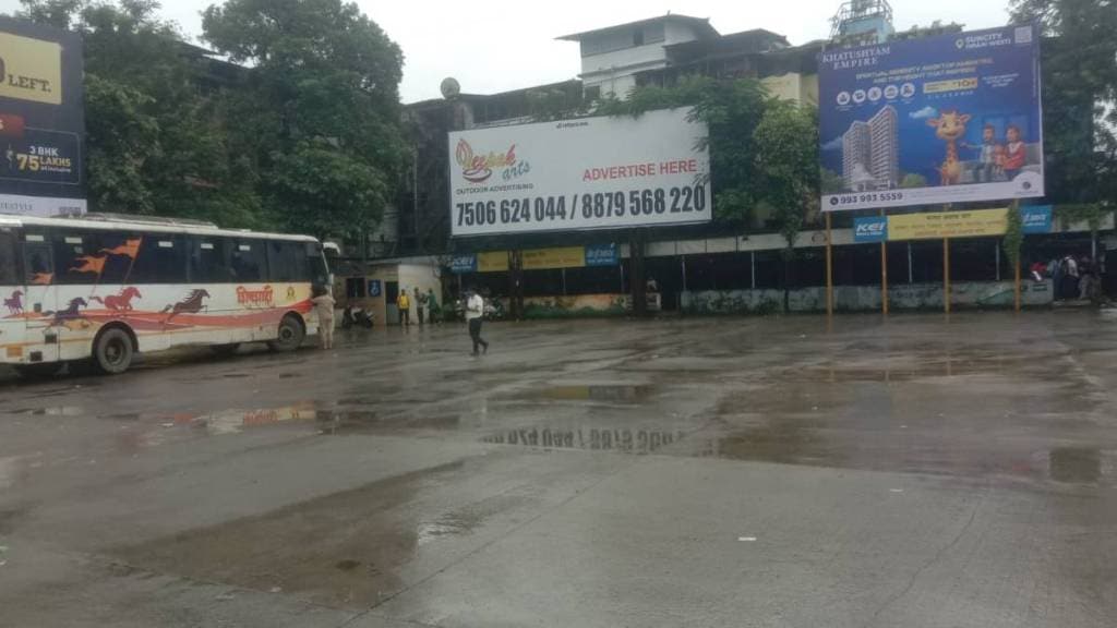 Vasai Virar municipal corporation area problem of parking the transport department space at ST depots