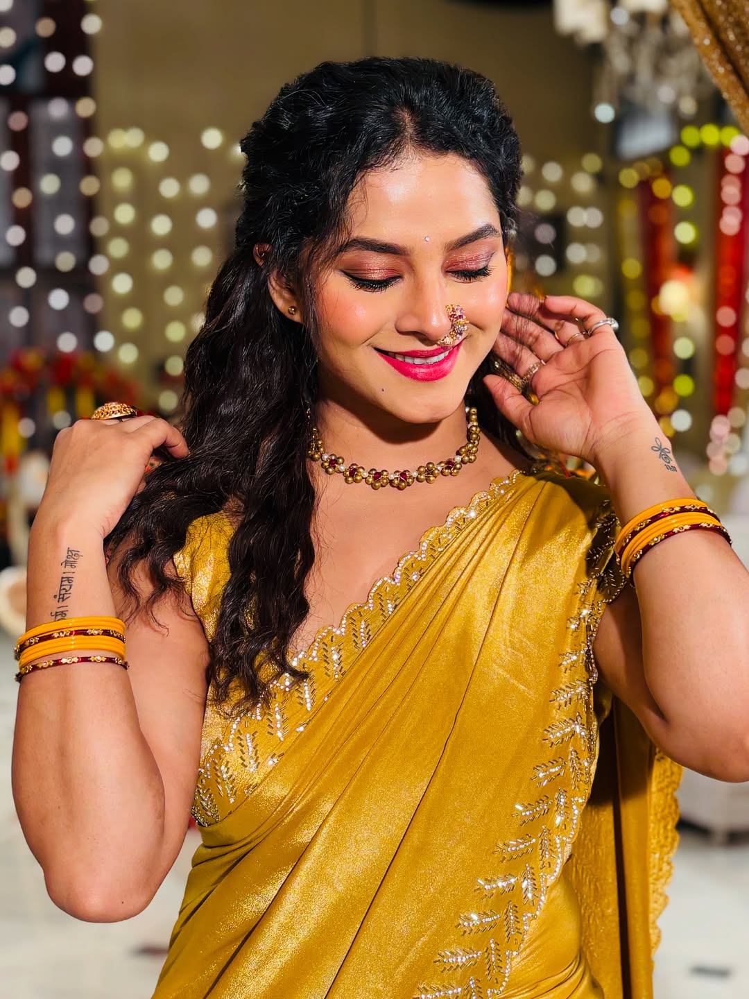 Sakshee gandhi beautiful look wearing nose ring