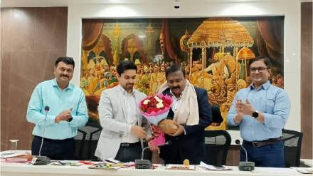 Scheduled Caste-Tribe member Goraksh Lokhande's review at Sangli Municipal Corporation