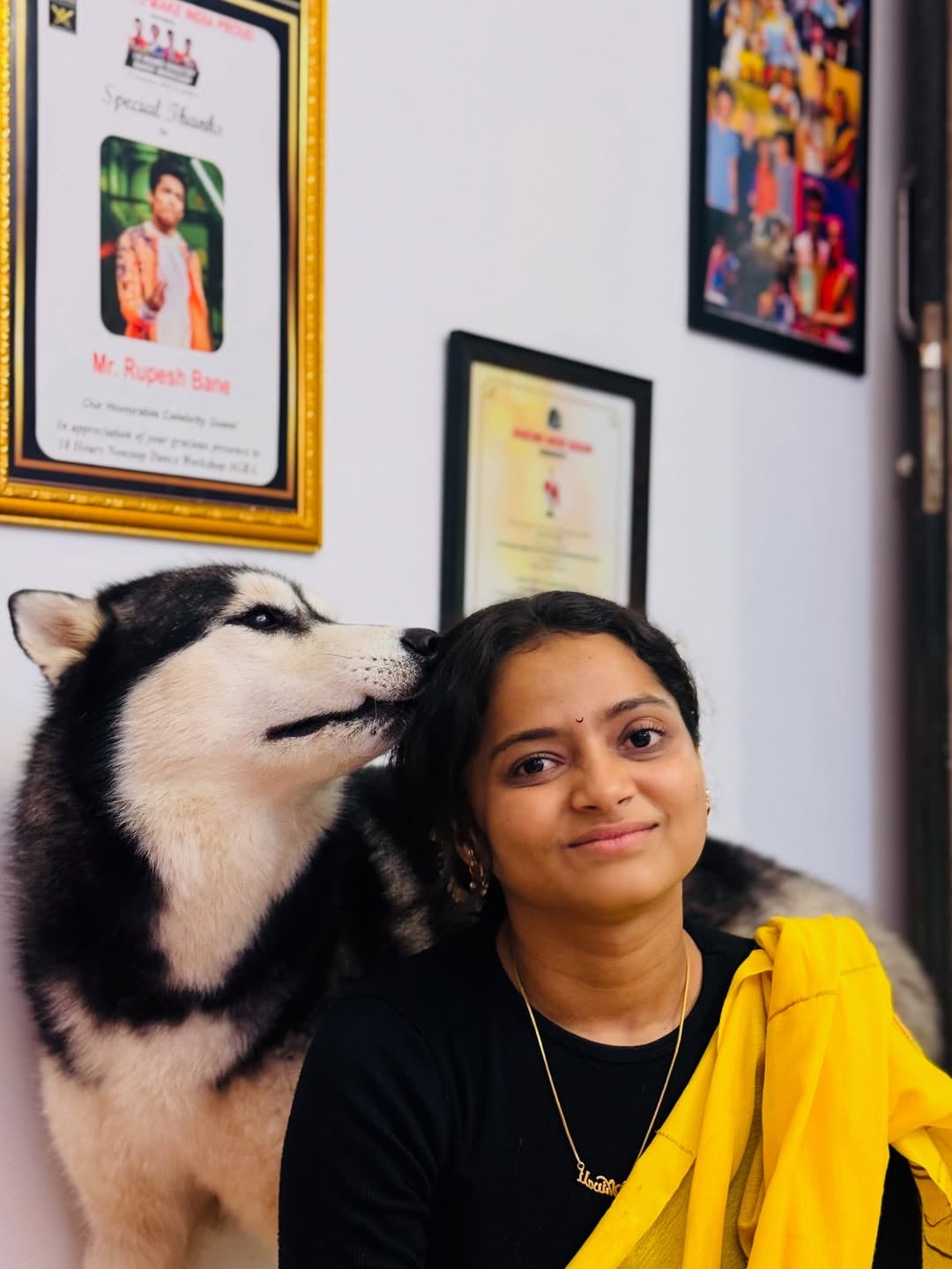 Shivali parab with dogs