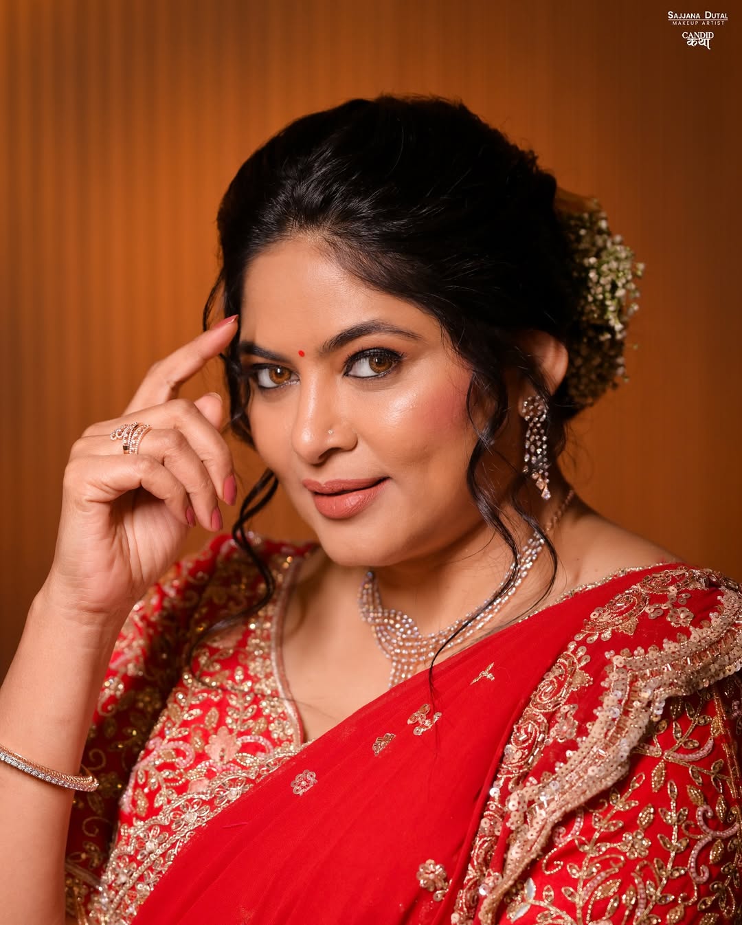 Shweta Shinde Red Designer Saree Look Navratri 2025
