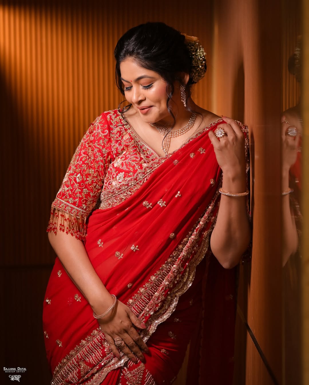 Shweta Shinde Red Designer Saree Look Navratri 2025