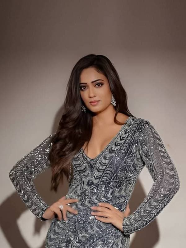 Shweta Tiwari Silver high slit gown glam look