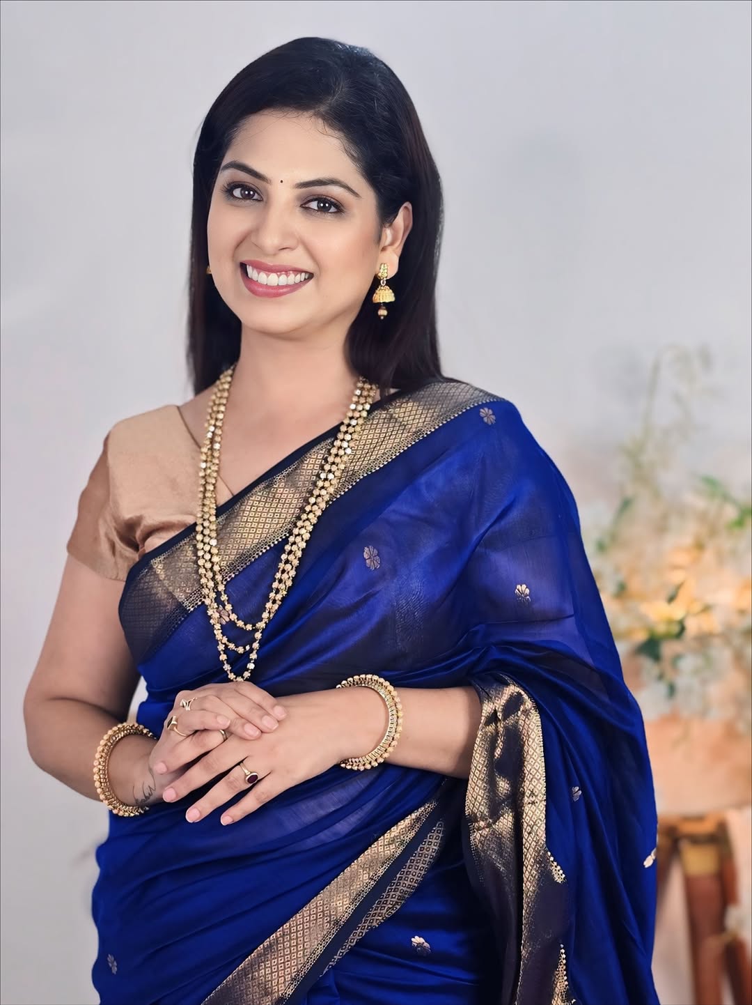 Smita shewale in blue saree navratri 2025 look