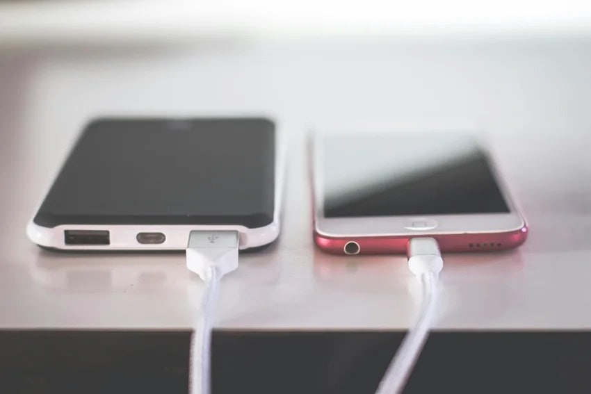 should you use a phone cover or not pros and cons explained