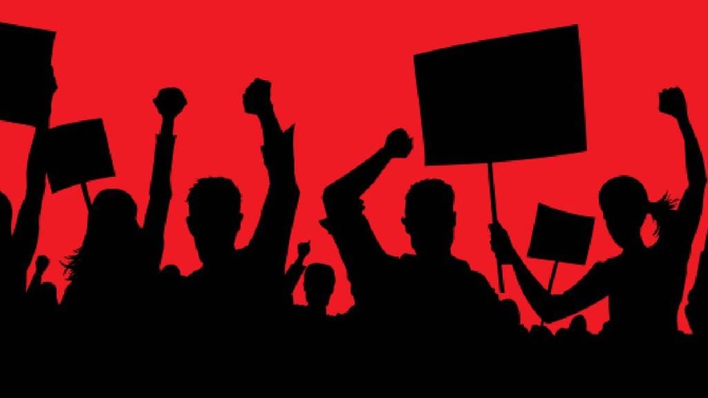 The crowd protested at the scene disrupting law and order