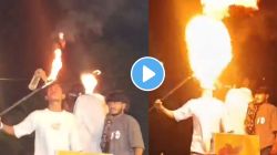 Fire Stunt Video Viral: तोंडात पेट्रोल भरलं, हवेत आगीचा लोळ सोडला आणि घडला अनर्थ… मिरवणुकीतला अतिउत्साह नडला