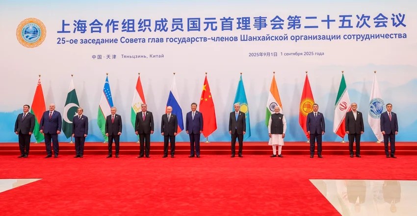 sco summit 2025 modi putin friendship steals the spotlight xi jinping smiles