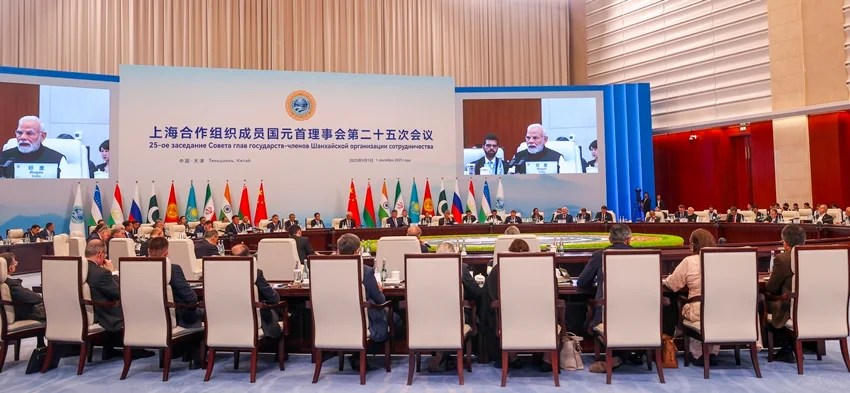 sco summit 2025 modi putin friendship steals the spotlight xi jinping smiles