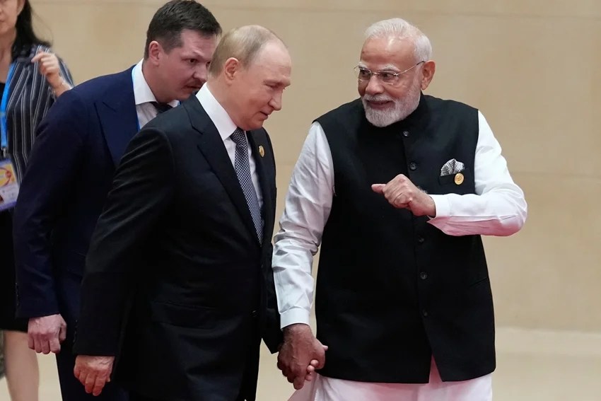 sco summit 2025 modi putin friendship steals the spotlight xi jinping smiles