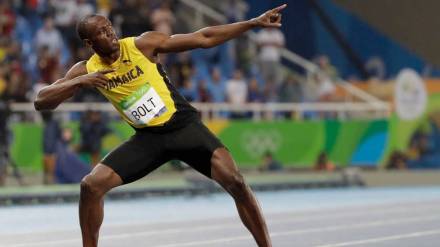 Usain Bolt in football exhibition