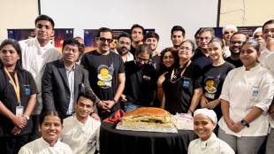 Vada Pav movie reviews
