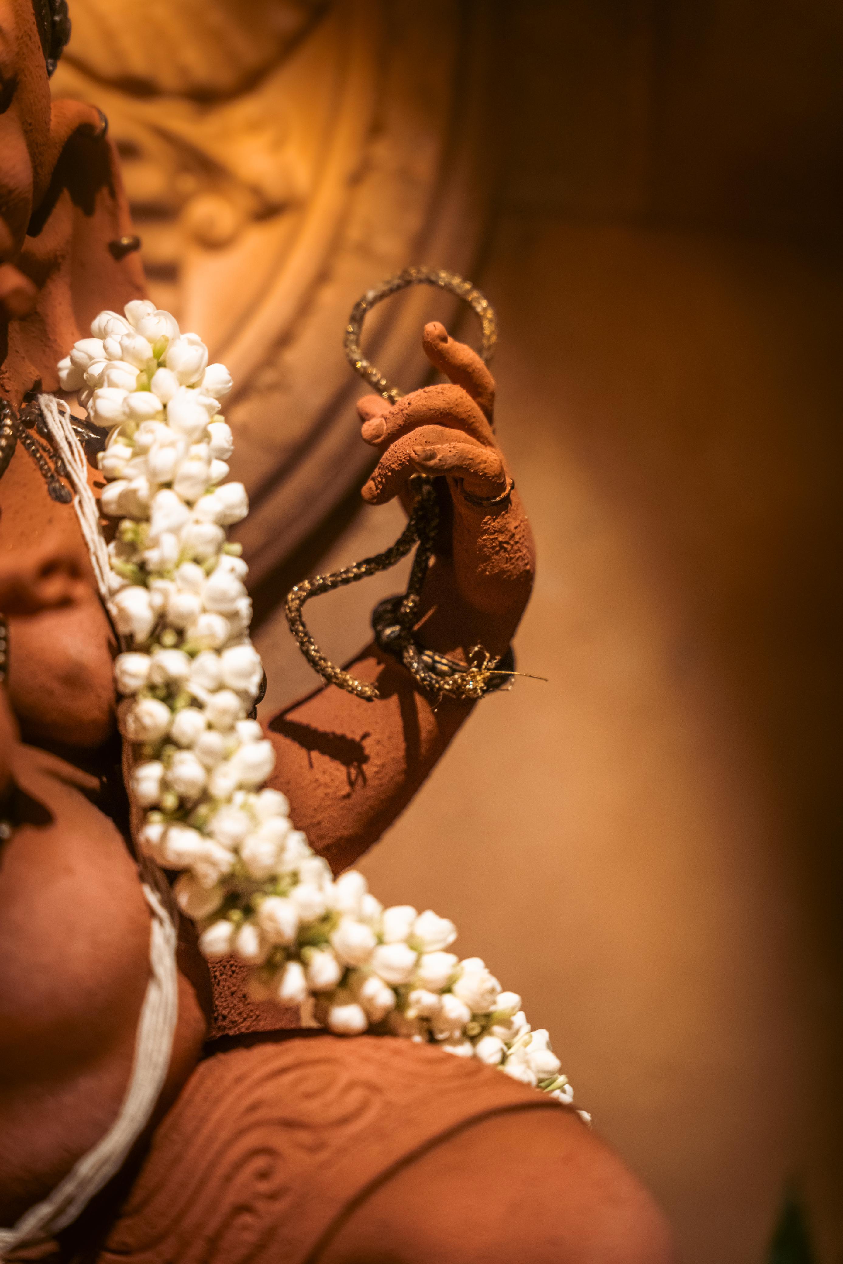 Viral Ganpati Decorations photos, Ancient Temple Theme