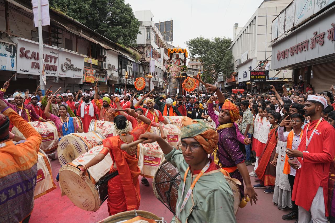 pune ganesh visarjan 2025