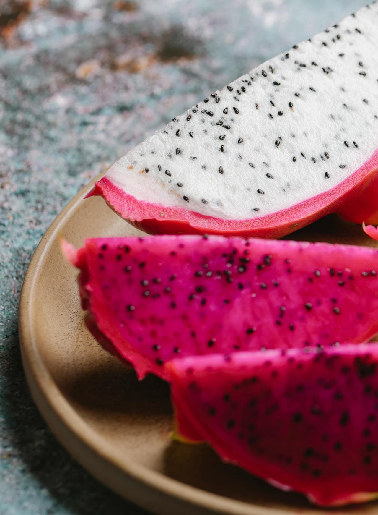 White And Pink Dragon Fruit Health Benefits