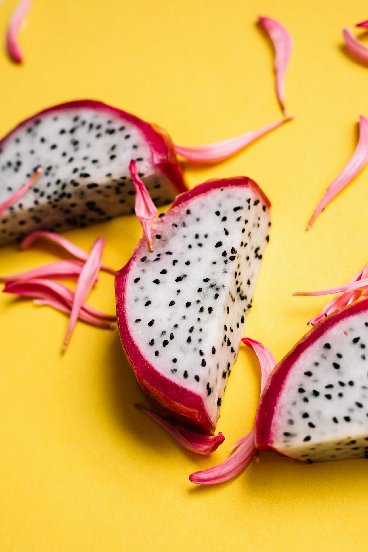 White And Pink Dragon Fruit Health Benefits