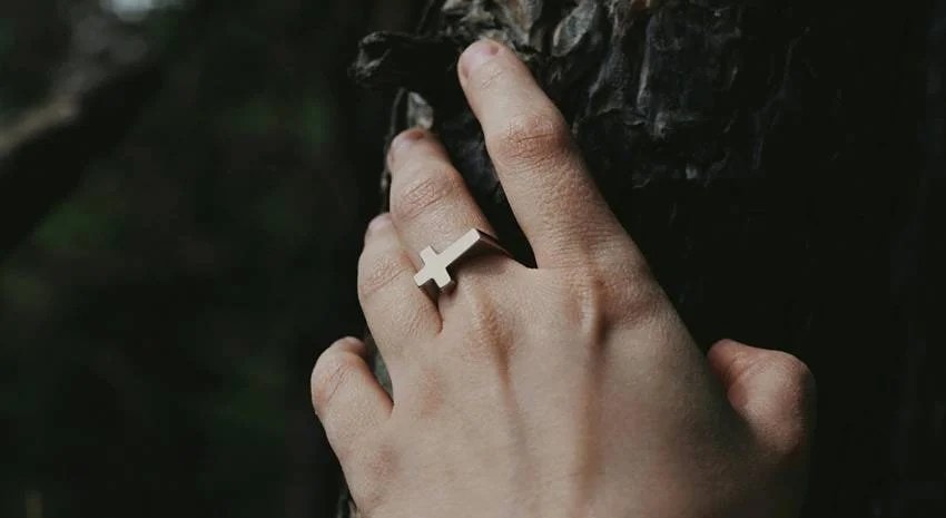 Touch wood