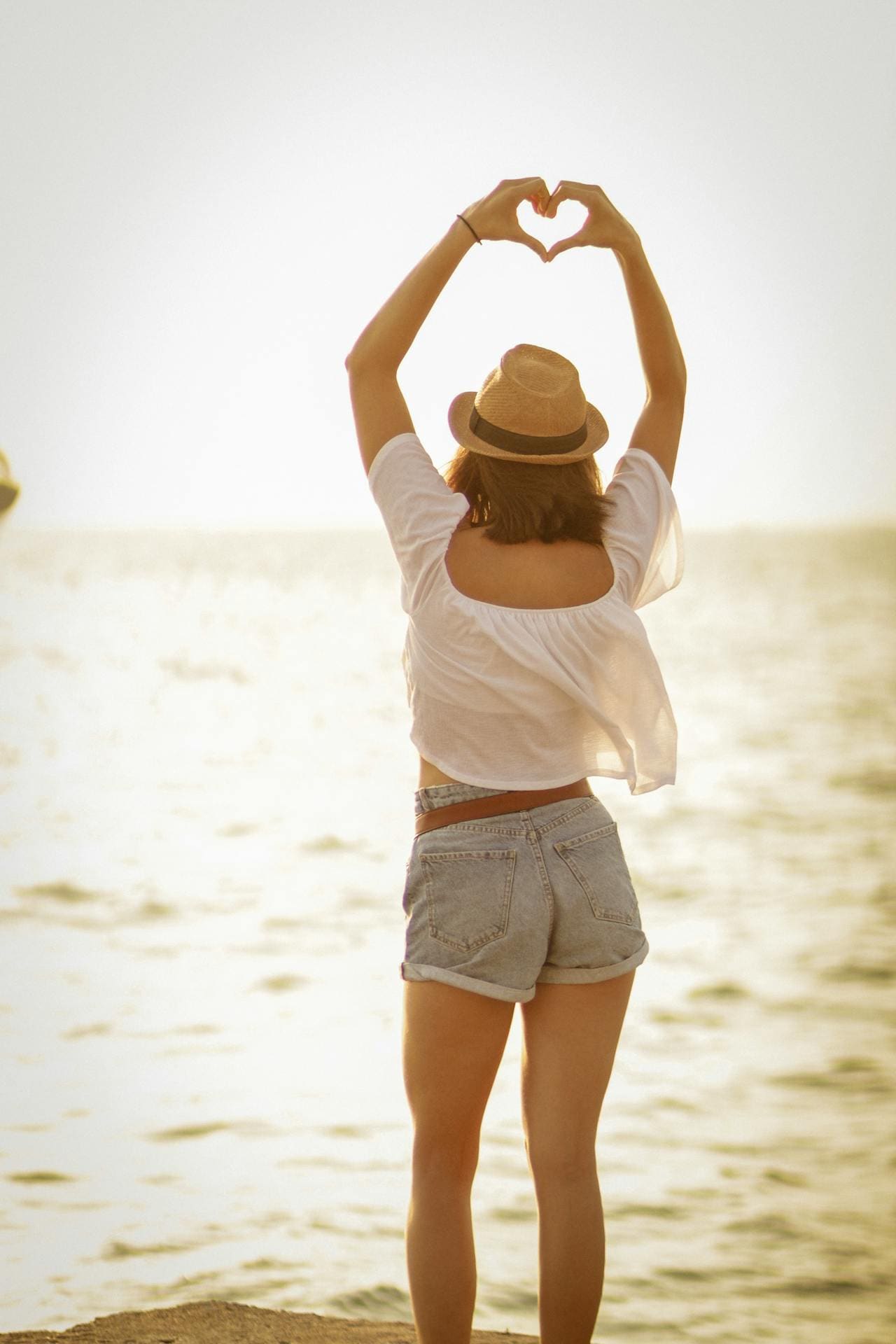 World Heart Day 2025 Heart Attack vs Heartburn Symptoms