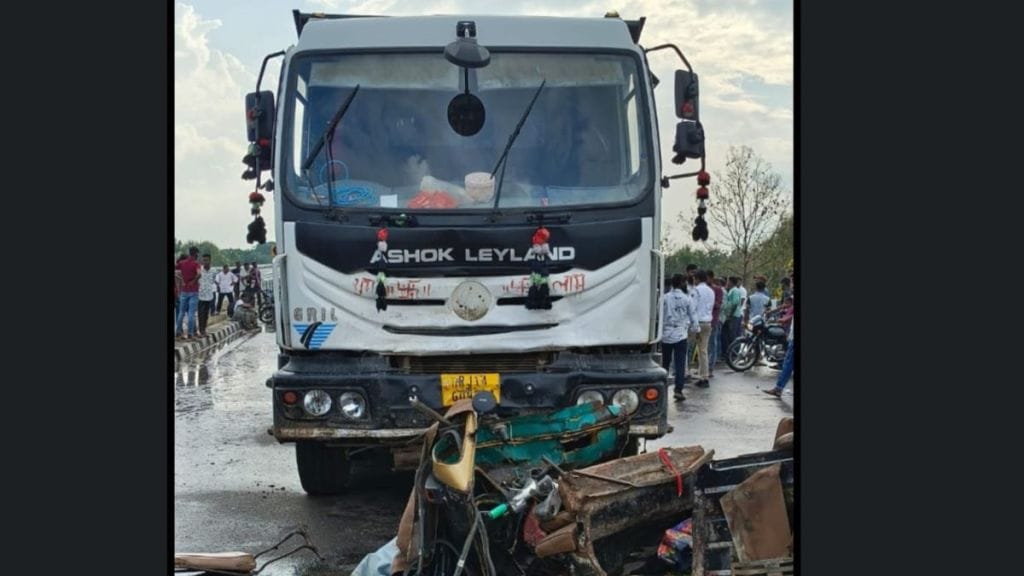 FIR blunder in Chandrapur accident Wrong truck number recorded Rajura police error weaken case