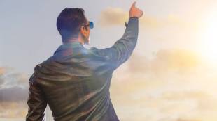 Akshay Kumar birthday special know his Net worth careers hit movies and much more about him