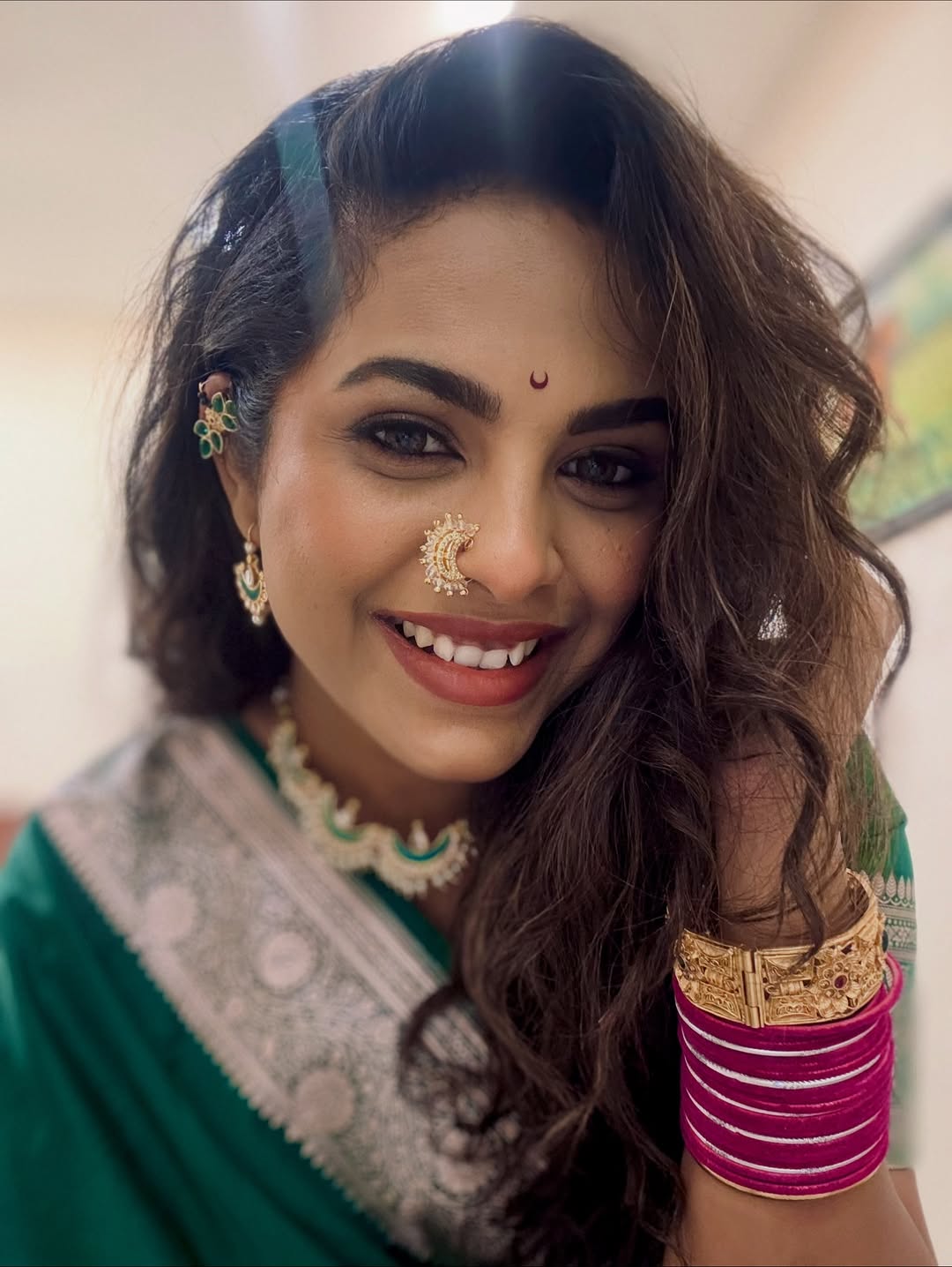 amruta dhongade saree look photoshoot