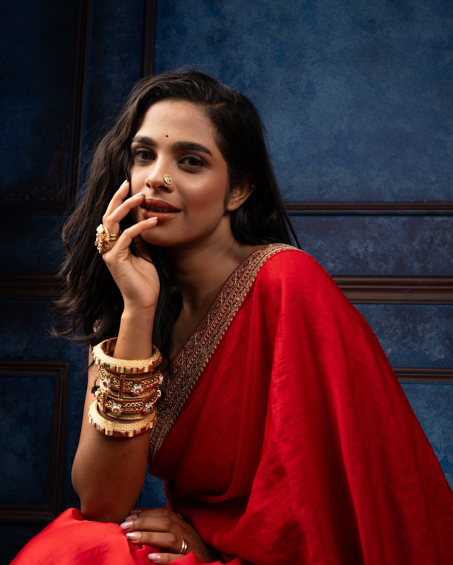 amruta dhongade saree look photoshoot