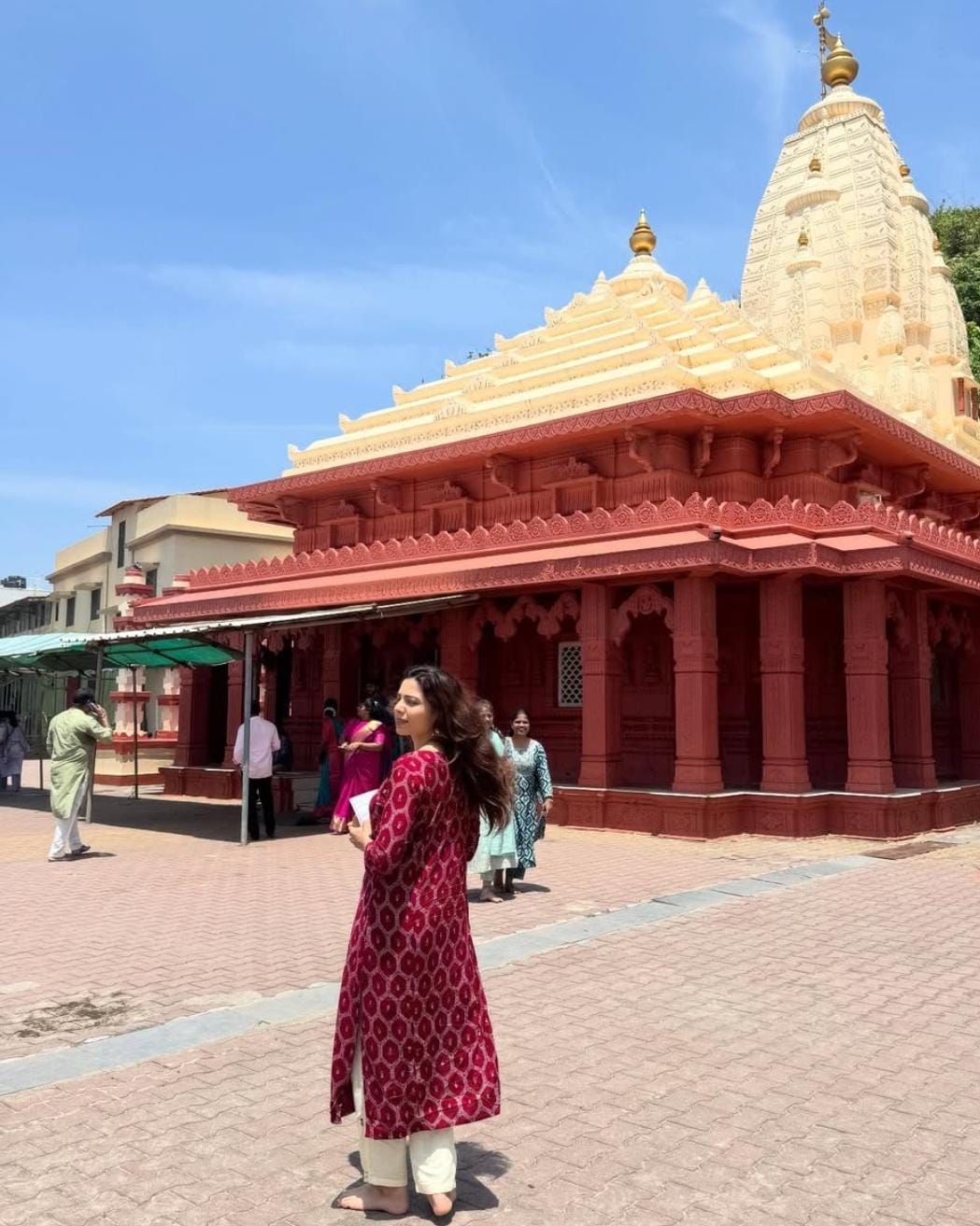 bhagare guruji daughter anagha atul went to kokan ganpatipule