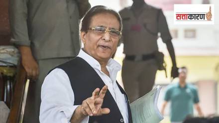 समाजवादी पार्टीचे ज्येष्ठ नेते आझम खान (छायाचित्र पीटीआय)