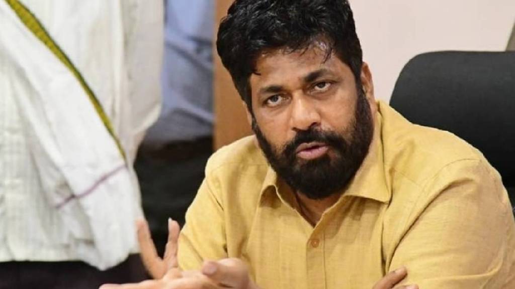 Bachu Kadu criticizes the government regarding the farmers relief fund