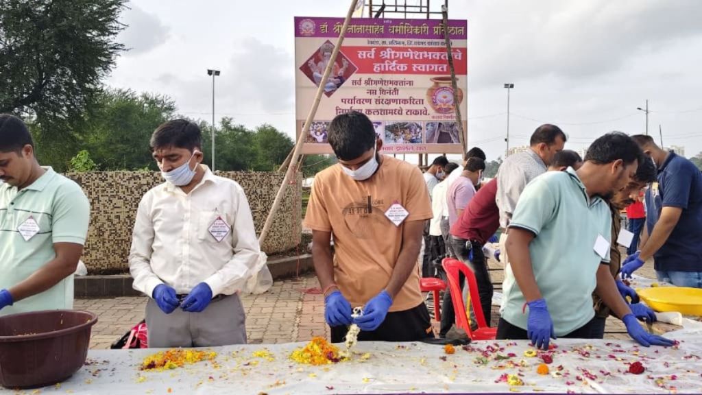 eco friendly ganeshotsav nirmalya compost initiative in badlapur nanasaheb dharmadhikari pratishthan