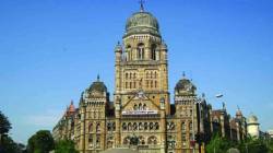 Mumbai Municipal Corporation: महापालिकेकडे खड्ड्यांबाबतच्या १३ हजार तक्रारी; भांडुपमधून सर्वाधिक तक्रारी