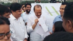 तो घरात काय पियाचे ते नियमाने पीत बसेल – अजित पवार