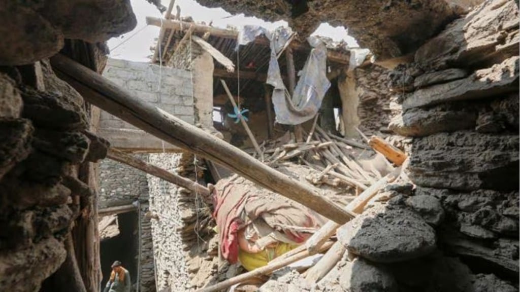 Afghanistan earthquake 1400 died