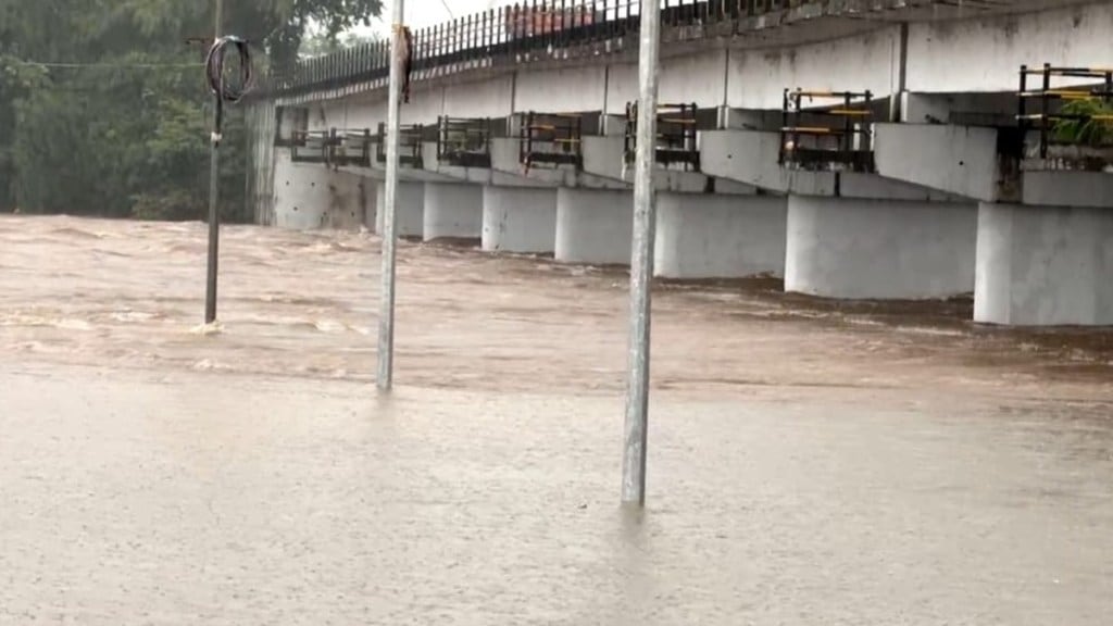 ulhas river water level