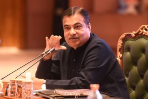 nitin Gadkari my brain value is 200 crores