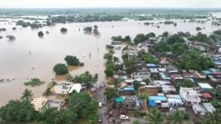 solapur heavy rainfall flood life