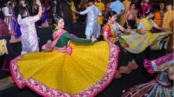दांडिया – गरब्यासाठी दागिने खरेदी करताय ?; ‘या ठिकाणी’ मिळतील ‘स्वस्तात मस्त दागिने’, जाणून घ्या दर…