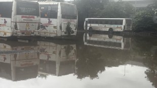 pune swargate bus stand water