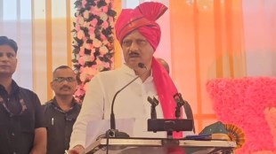 ajit pawar on men using gold chains